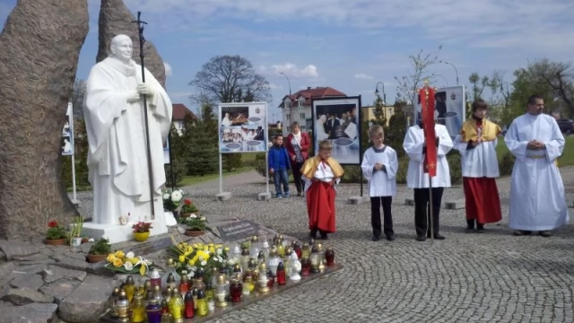 Tczew - W Tczewie wierni modlili się do świętego Jana Pawła II