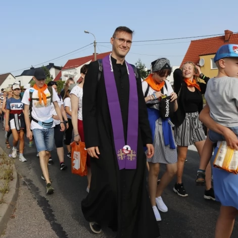 Tczew - Tczewska pielgrzymka wyruszyła na Jasną Górę