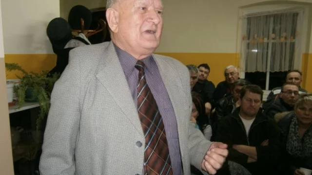 Tczew - Mieszkańcy Czarlina nie chcą likwidacji przejścia i skrzyżownia. "Nie wykluczamy blokady drogi"