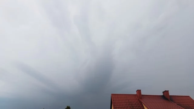 Tczew - Piorun uderzył w kamienicę na Sambora