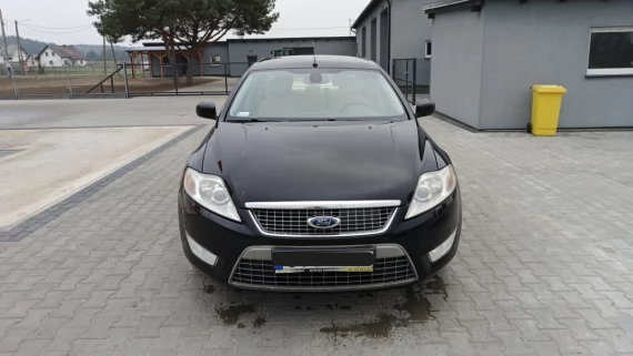 Tczew - Sprzedam Forda Mondeo