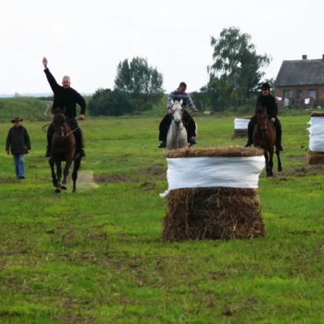 Tczew - Piknik Opaleński - wyścigi traktorów