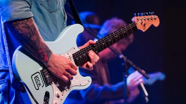 Tczew - Energia, emocje i muzyczna szczerość - koncert Spiętego porwał publiczność