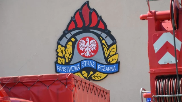 Tczew - Pożar garażu, kolizja i wypadek