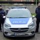 Tczew - Policjanci uratowali trójkę dzieci i ich matkę z mieszkania, w którym doszło do pożaru
