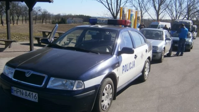 Tczew - Trwają poszukiwania 16-letniego Mateusza. Oddziały Prewencji przeszukują łąki i pola