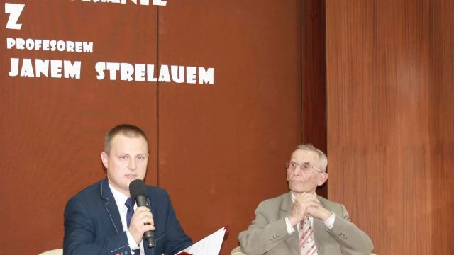 Tczew - Spotkanie z Janem Strelauem w Miejskiej Bibliotece Publicznej