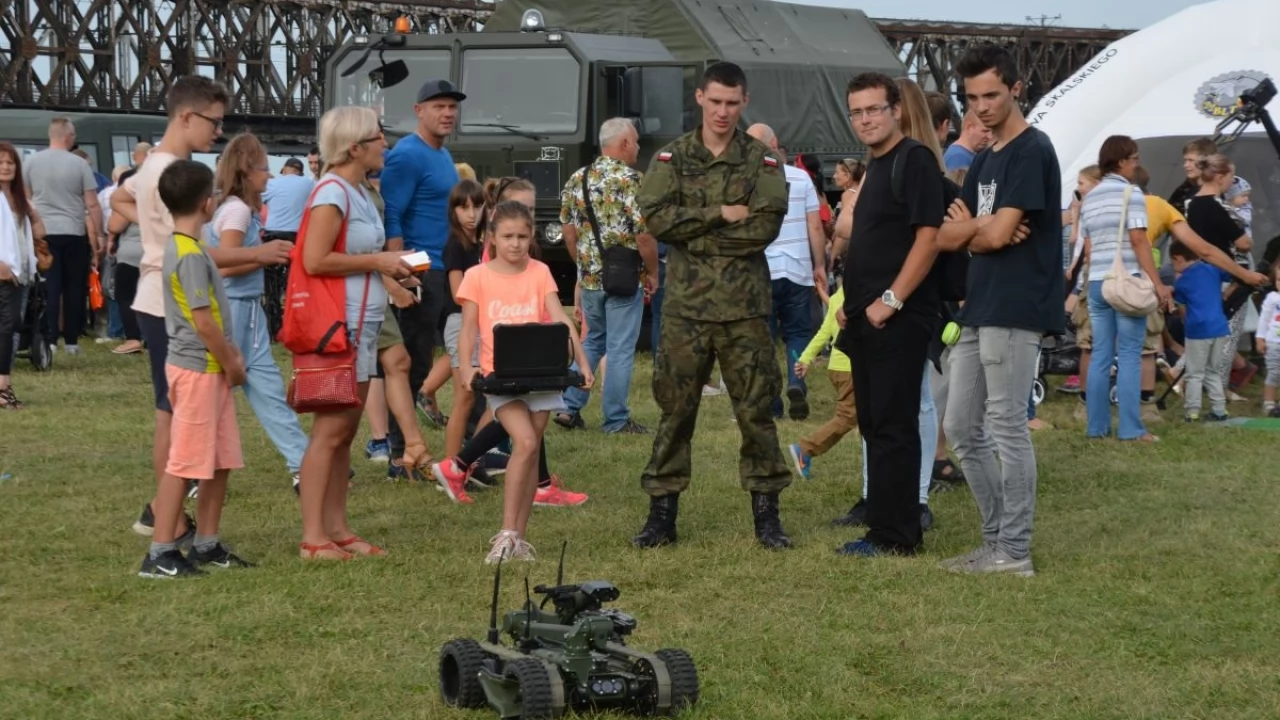 Tczew - Piknik historyczno - militarny na bulwarze