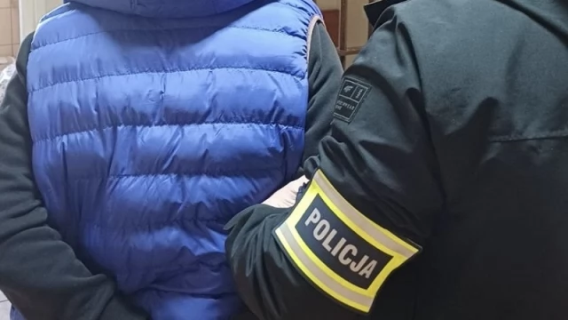 Tczew - Dwóch poszukiwanych zatrzymanych w Pelplinie. Trafili prosto do aresztu