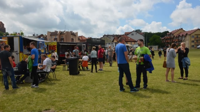 Tczew - Ale pysznie! Na bulwarze zagościły food trucki