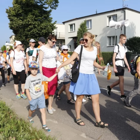 Tczew - Tczewska pielgrzymka wyruszyła na Jasną Górę