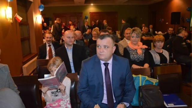 Tczew - W rytm "Jeszcze będzie przepięknie" i w asyście rycerzy - konwencja PO