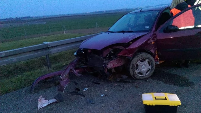 Tczew - Zablokowana autostrada A1, dwie osoby poszkodowane [Aktualizacja]