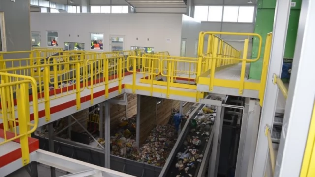 Tczew - ZUOS. Sprawdzają szczelność i drożność wszystkich maszyn