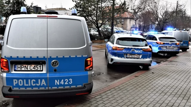 Tczew - Cztery nowe radiowozy zasiliły flotę tczewskiej policji