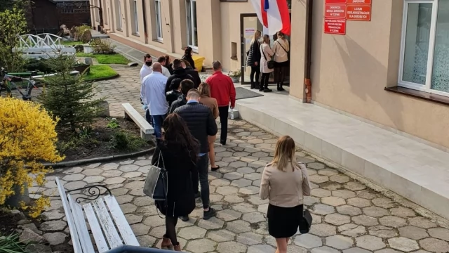 Tczew - Blisko 800 maturzystów przystąpiło w Tczewie do egzaminu dojrzałości