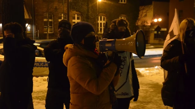 Tczew - Po ograniczeniu praw aborcyjnych kolejne protesty na ulicach Tczewa