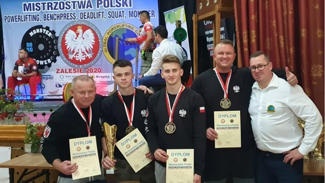Tczew - Świetny występ zawodników TCSiR. Udany debiut Adriana Kabata