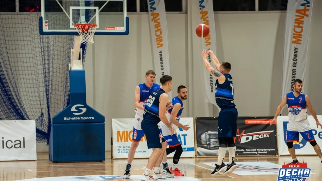 Tczew - DECKA PELPLIN pokonuje Dziki Warszawa!