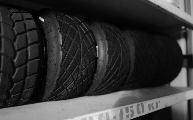 Tczew - Jak przygotować opony do sezonu letniego w Tczewie? Co sprawdzić przed wymianą?