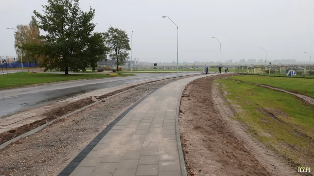 Tczew - Nowe chodniki nad Wisłą [FOTO] [bez komentarza]