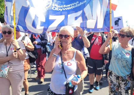 Tczew - Tczewianie na marszu w Warszawie