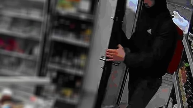 Tczew - Kradzież zuchwała. Wyrwał pokrzywdzonej pieniądze z ręki