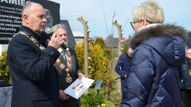 Tczew - Pamiętali o ofiarach Katynia. Ofiarami sowieckiej zbrodni byli także tczewianie