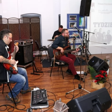 Tczew - Zespół Ajagore zagrał do tekstów Romana Landowskiego