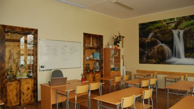 Tczew - Gimnazjum w Gniewie w remoncie. Wiele prac wykonali sami pracownicy