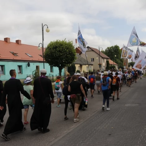 Tczew - Tczewska pielgrzymka wyruszyła na Jasną Górę