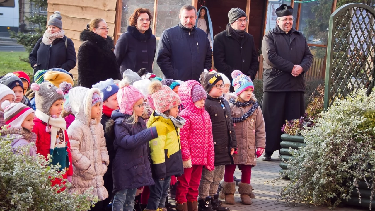 Tczew - Szopka Bożonarodzeniowa przed ratuszem
