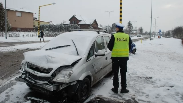 Tczew - Policjanci ustalili przyczyny wczorajszych wypadków