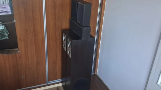 Tczew - Sprzedam kolumny kina domowego KODA