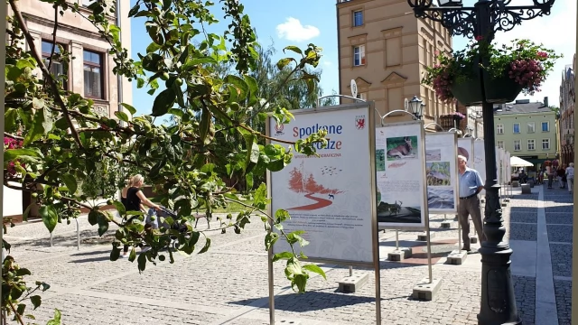 Tczew - "Spotkane w drodze". Ciekawa ekspozycja na Starym Mieście