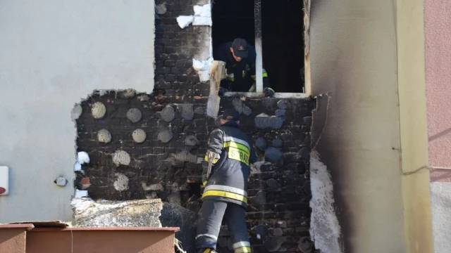 Tczew - Nie żyje 2-letnie dziecko i 81-letni mężczyzna. Tragiczny pożar na Starym Mieście