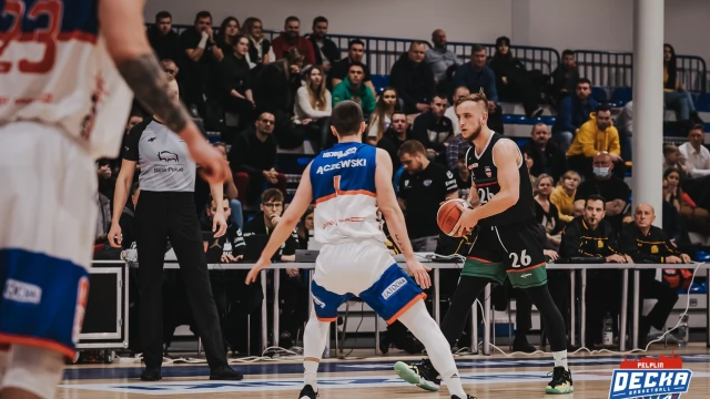 Tczew - DECKA przełamuje serię porażek z AZS AGH Kraków