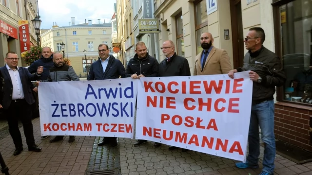 Tczew - Nie milkną echa po opublikowaniu taśm nagrywanego posła Neumanna