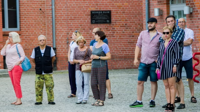 Tczew - Wystawa rzeźby Tomasza Koclęgi