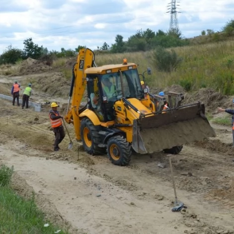 Tczew - Ruszyła budowa kładki dla pieszych i rowerzystów