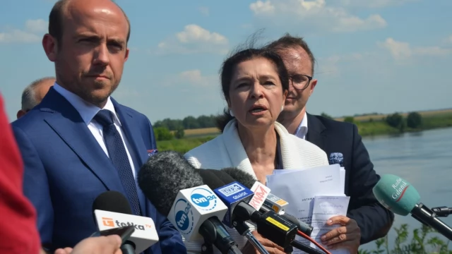 Tczew - Borys Budka w Tczewie. Platforma złoży projekt specustawy ws. Mostu Tczewskiego