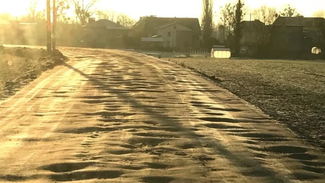 Tczew - Mieszkańcy Czarlina chcą remontu ulicy Leśnej