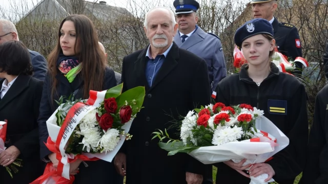 Tczew - Pamiętali o ofiarach Katynia. Ofiarami sowieckiej zbrodni byli także tczewianie