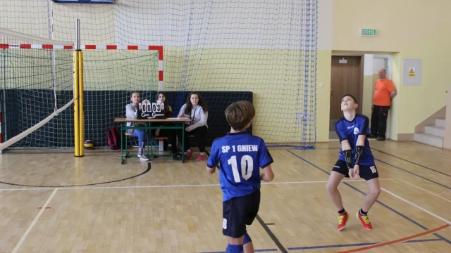 Tczew - Powiatowe Igrzyska Dzieci w Piłce Siatkowej "Dwójek" Chłopców