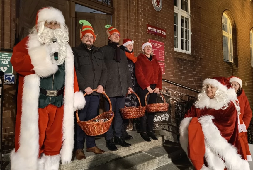 Tczew - Mikołaj odpalił w Tczewie święta