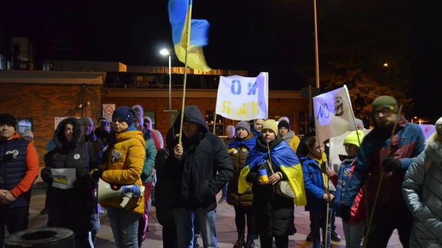 Tczew - Antywojenna demonstracja przeszła ulicami Tczewa