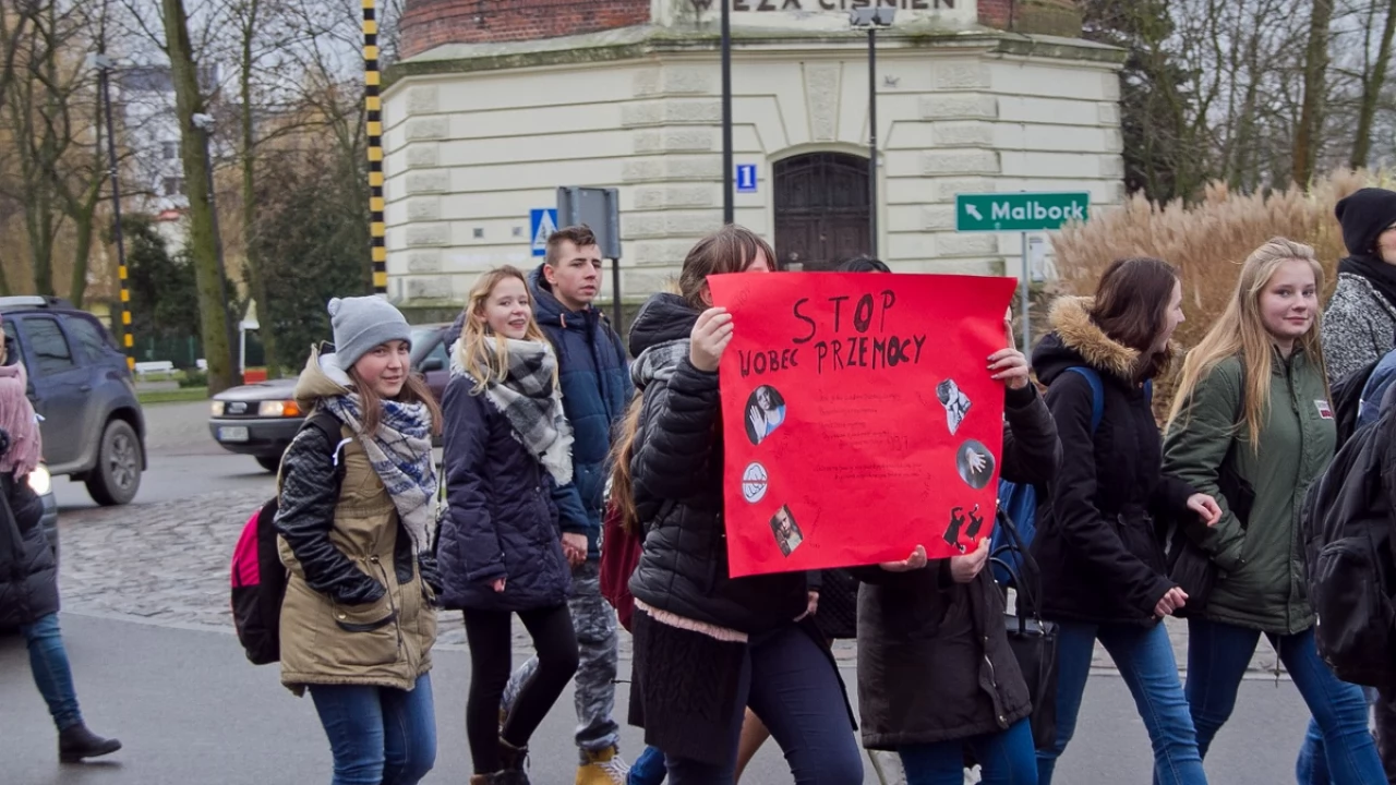 Tczew - Marsz "STOP PRZEMOCY"