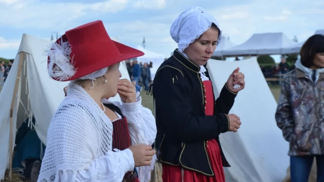 Tczew - Wehikuł czasu ruszył. Rekonstruktorzy przenieśli tczewian w XVII wiek