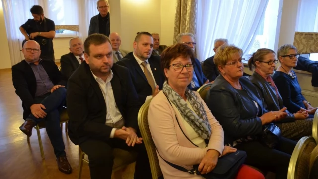 Tczew - Porozumienie na Plus zaprezentowało program i listy wyborcze