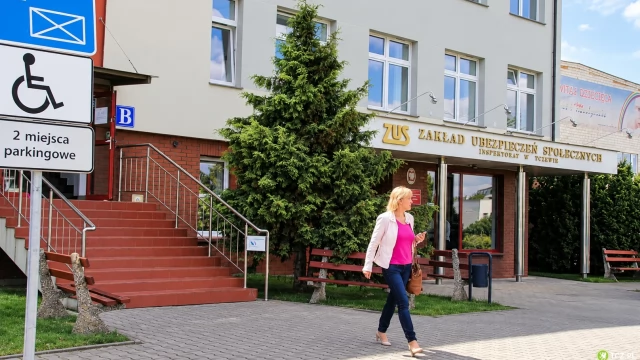 Tczew - ZUS apeluje o ostrożność: Nie płać pośrednikom za wnioski o świadczenie wspierające